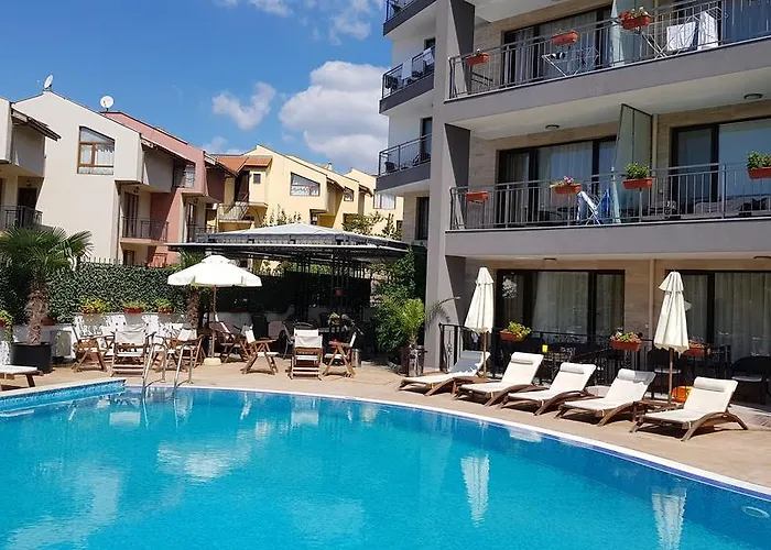 Lejlighedshotel Aria Complex 3*