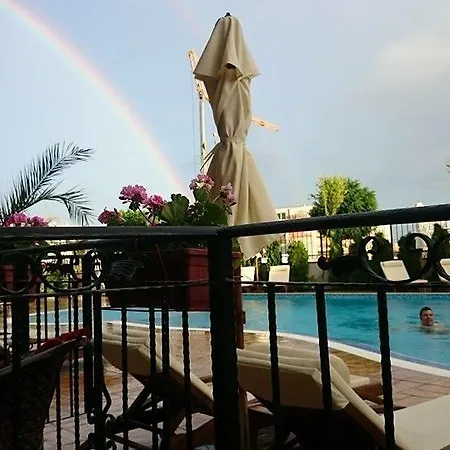 Апартхотел Aria Complex