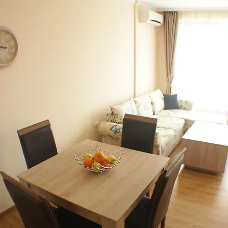 Aria Complex Apartahotel 3*