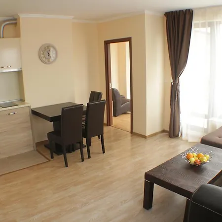 Aria Complex Апартхотел 3*