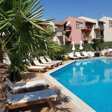 Aria Complex 3* سفيتي فلاس